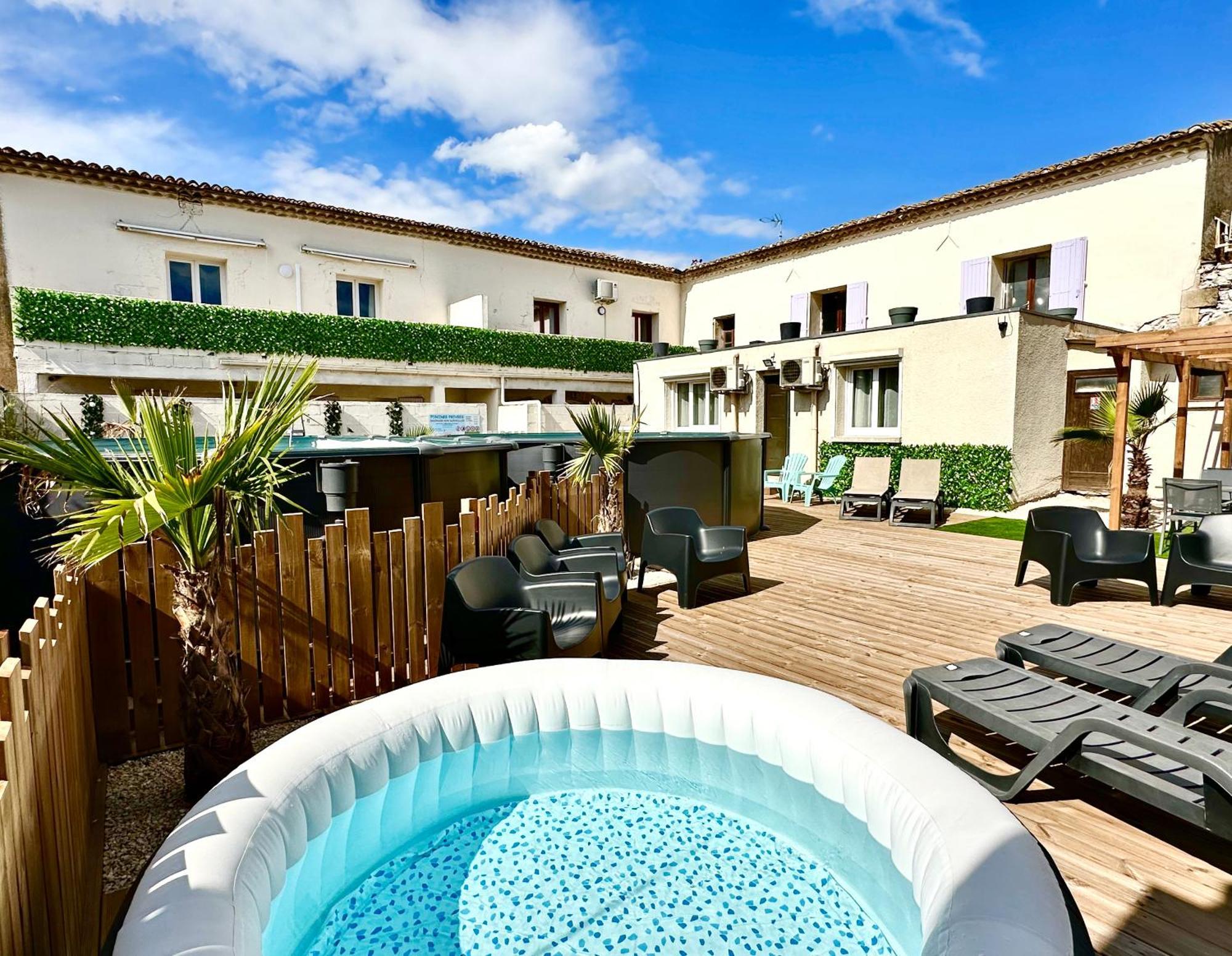 Les Appartements Du Mas - Rose Marie Aigues-Mortes Buitenkant foto