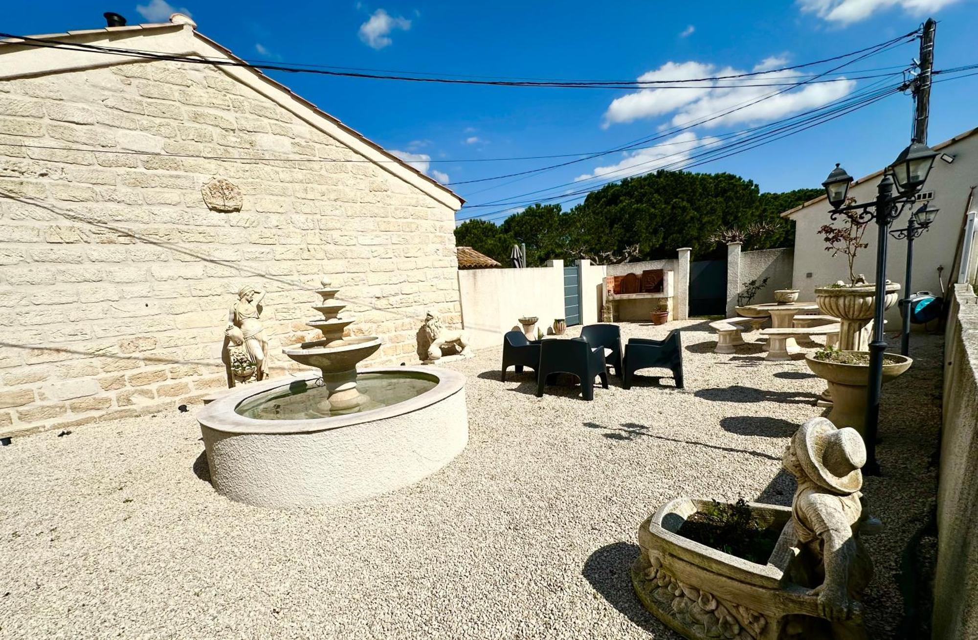 Les Appartements Du Mas - Rose Marie Aigues-Mortes Buitenkant foto